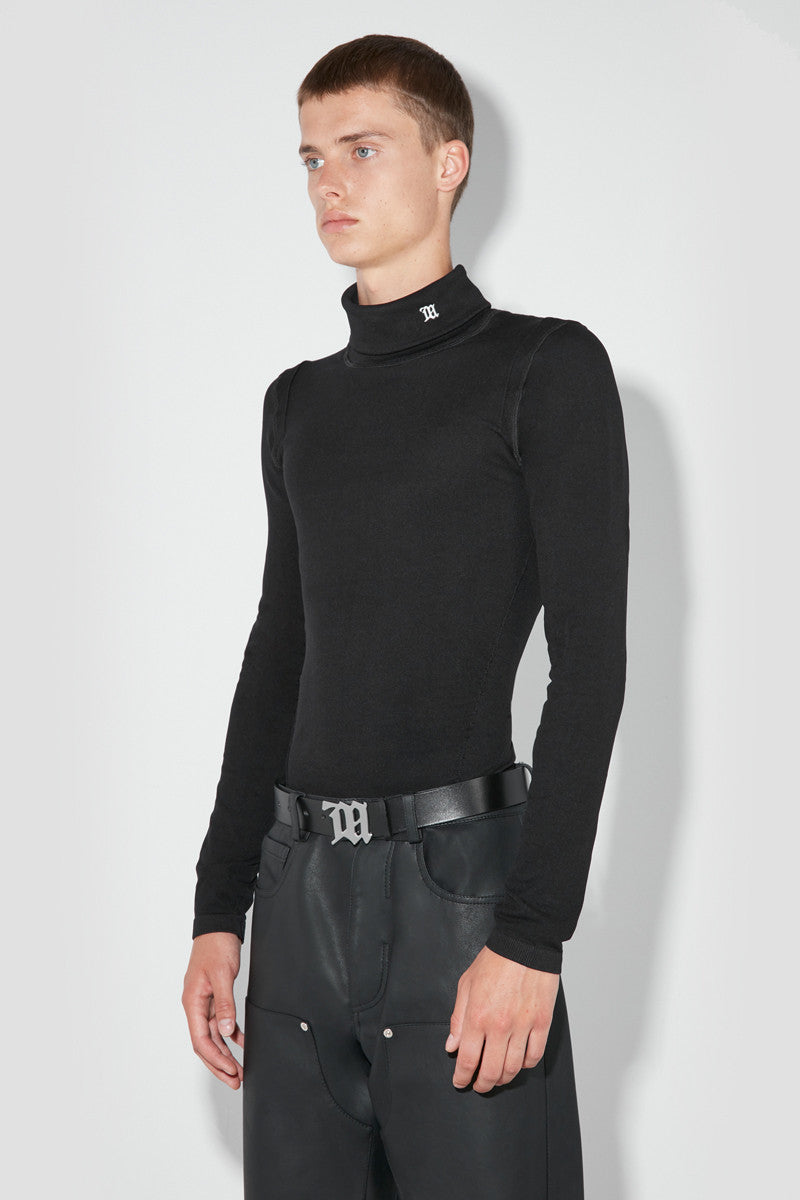 M Seamless Turtleneck