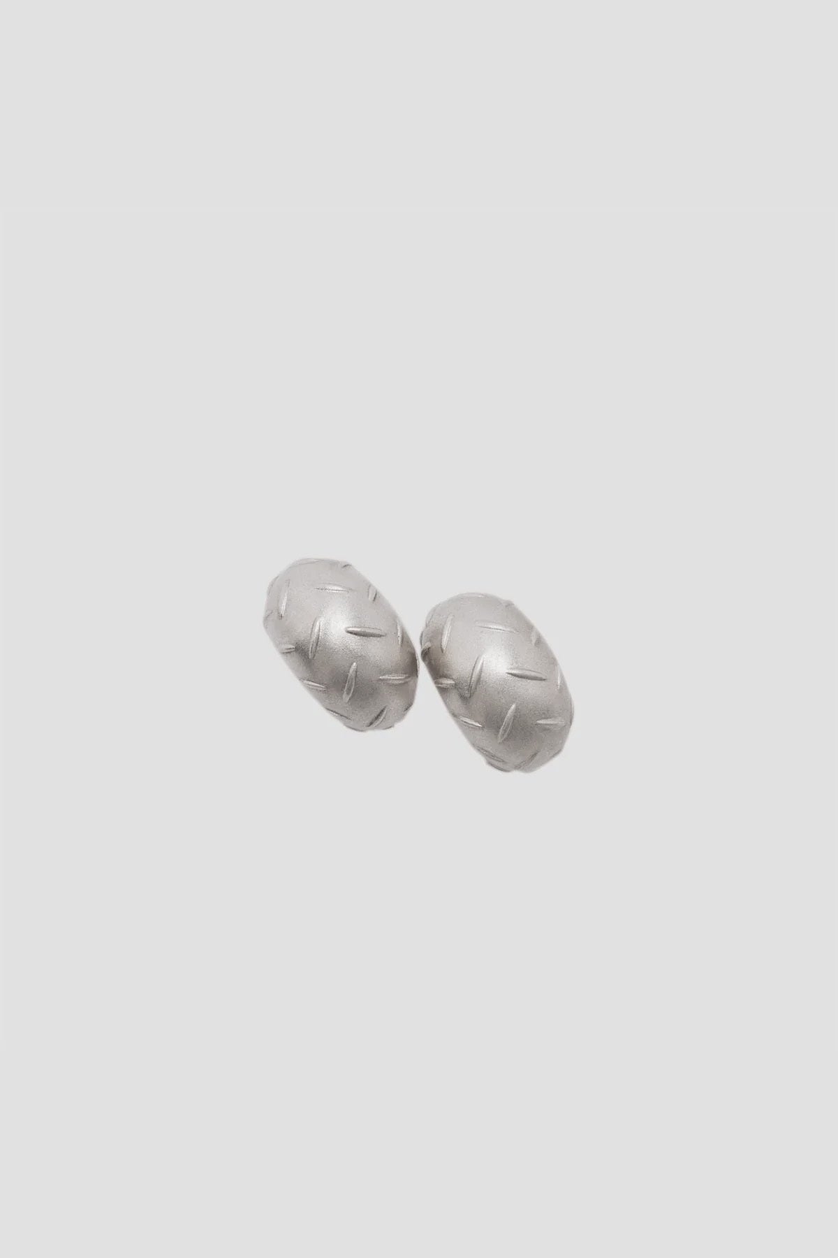 Diamond Plate Earcuff